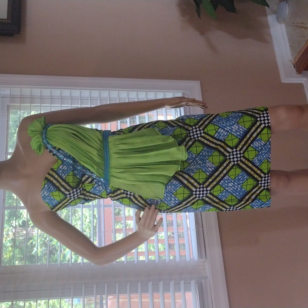 Women dress